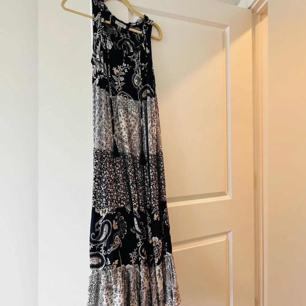 Cupio Black and White Patterned Maxi Skirt - Picture 7 of 9